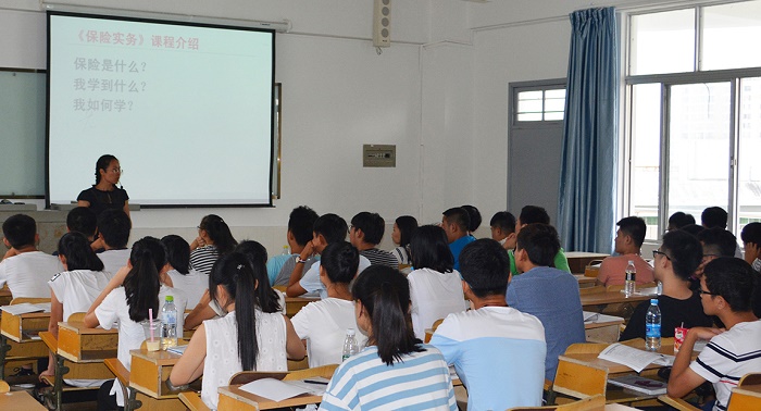 9月5日，教學工作有序進行（教務處 沈振國攝影）.jpg